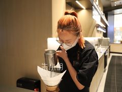 -星巴克臻选(上海合生汇1F店)