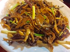 -富正毅三下锅·湘西韵味(天门山索道店)