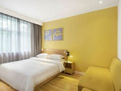 -布丁严选酒店(杭州武林西湖文化广场地铁站店)