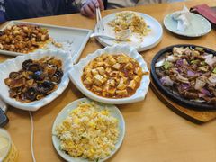 -惠丰门丁肉饼店