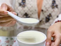 薑汁撞奶-义顺牛奶公司(新马路老店)