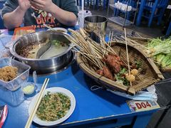 -马路边边麻辣烫串串火锅(体育西路店)