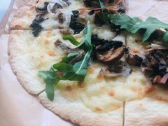 雪山榴莲松子薄饼-农畉LONFOOD(福田星河COCOPark店)