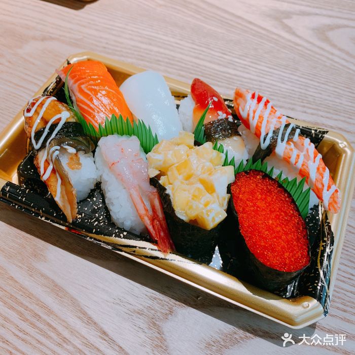 超级物种(龙湖长楹天街店)寿司八拼图片