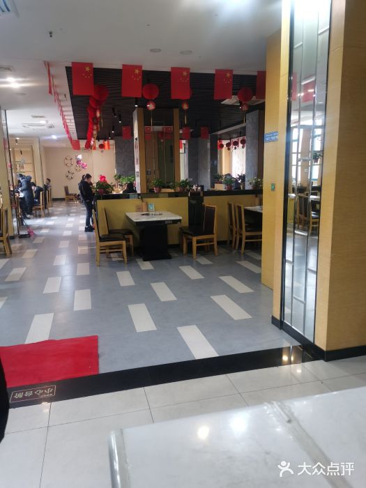 李二鲜鱼火锅(保康店)图片