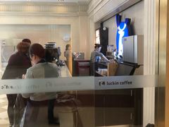 -瑞幸咖啡(苏河1号店)