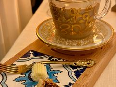 奶茶配酸奶疙瘩-龟兹KUCINA·新疆菜(前滩L+PLAZA店)