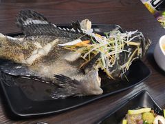 -三亚新鸿港水果一级批发市场