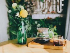 -ZING COFFEE 镜咖啡