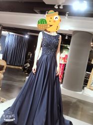 -艾米丽婚纱礼服