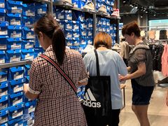 -宁波杉井奥特莱斯广场