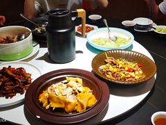 咸香入骨的手撕盐焗鸡-秋色客家菜(南山店)