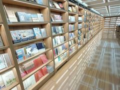 -新华书店(新街口旗舰店)