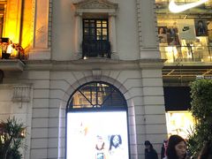 -NIKE品牌体验店(南京东路店)