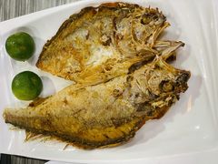 香煎黄花鱼-姐妹临高乳猪店(海垦路店)