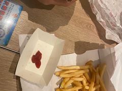 -The Habit Burger Grill 哈比特汉堡(复兴soho店)