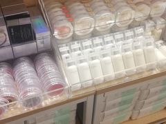 -名创优品(山东青岛东方城店)