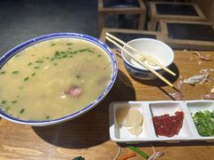 -陕味食族油泼面(同济南路店)