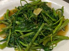 -明记烧鱼美味店