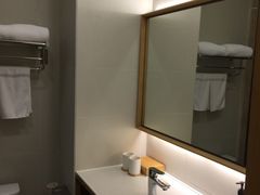 -全季酒店(上海徐家汇肇嘉浜路店)