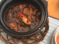 -Lanterns Vietnamese Restaurant