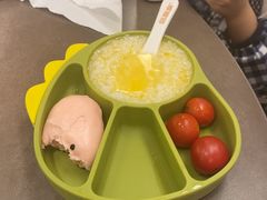 -锅飘飘·东北铁锅炖(雨花客厅店)