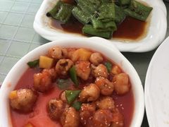 -天天向上素食餐厅(五台山店)