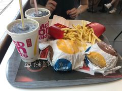 -麦当劳(东方时代广场分店)