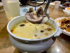 广式猪肚煲鸡汤-小放牛炒菜馆(军校店)