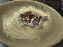 -亮亮面馆(经六路店)