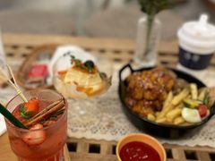 -洛蒂·咖啡与轻食
