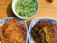 -晓峰手工擀面皮(新民街总店)