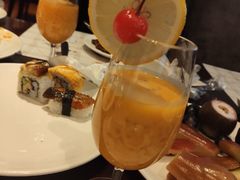 -荣誉国际酒店-云顶旋转餐厅