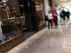 -MONCLER(北京SKP概念店)