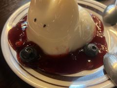 兔子奶冻-Fuzzy Bistro 浮几韩餐·茶酒馆