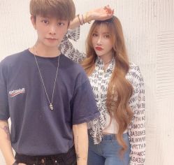 -简法造型·品牌形象店