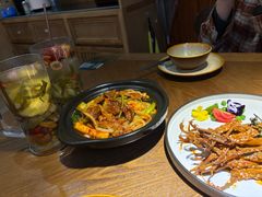 -贯贯吉·清真餐厅(浙江中路店)