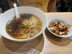 蕈油红汤面-君东记本帮面馆(天钥桥路店)