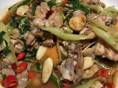 -梁家大院•农家菜(昆山会展中心店)