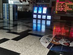 -左岸国际电影城(泉汇购物广场店)
