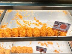 蟹黄风味酥松小贝-鲍师傅糕点(江苏路店)