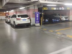 -近铁城市广场-停车场
