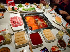 -海底捞火锅鲜切牛肉主题店(长寿路店)