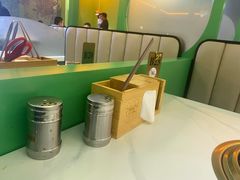 -环球约客烤涮自助(铜锣湾店)