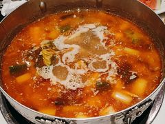-七欣天香辣蟹火锅(闵行浦江欢乐颂店)
