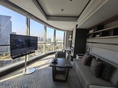 -上海前滩香格里拉大酒店