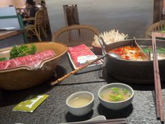 -三出山火锅(南京万象天地店)