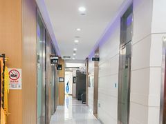 -雅悦齿科(顾村公园店)
