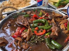 -八两八金·莱芜特色炒鸡(市南漳浦路店)