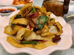 -亢龙太子酒轩(东湖店)